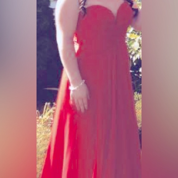 Red strapless chiffon formal dress - Picture 3 of 4